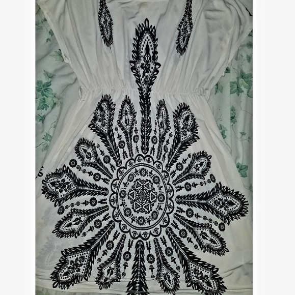 2 For $15 Tunic/ Dress - Picture 2 of 4